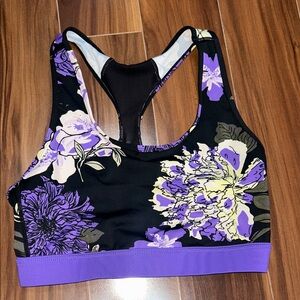 Large Rise by Lularoe sports bra